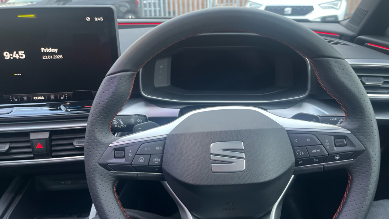 SEAT Leon 1.5 TSI 150 FR Black Edition 5dr [DAP] Petrol Hatchback